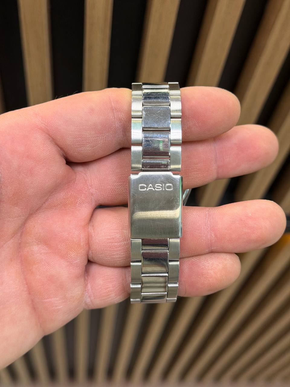 Часы наручные Casio MTP-1302 (Б/У)