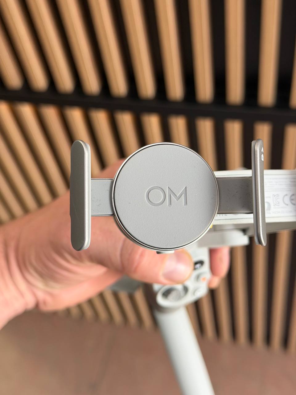 Стабилизатор DJI Osmo Mobile SE для телефона (Б\У)