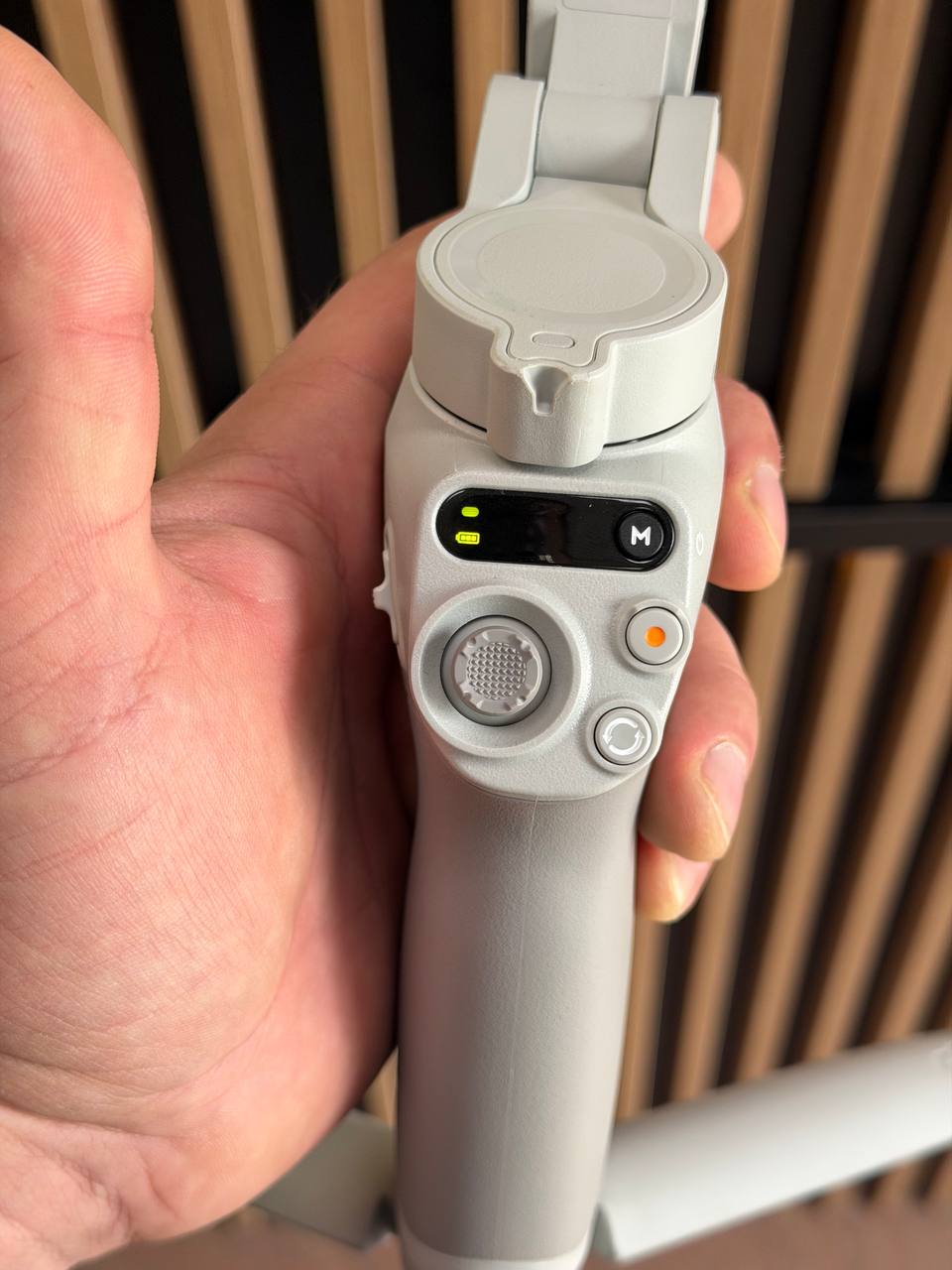 Стабилизатор DJI Osmo Mobile SE для телефона (Б\У)