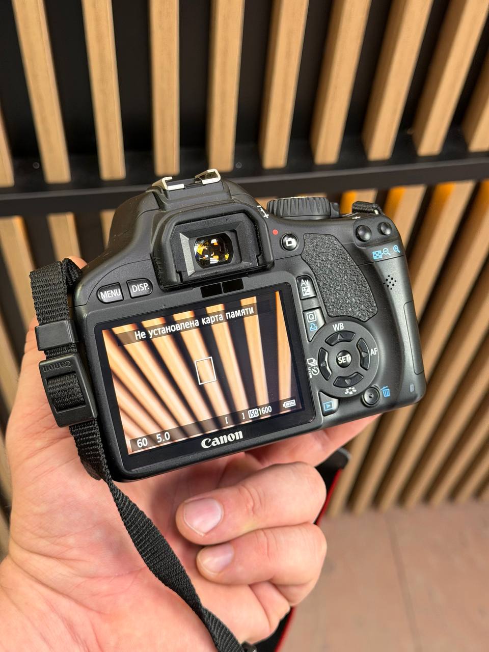 Фотоаппарат Canon EOS 550D (Б\У)
