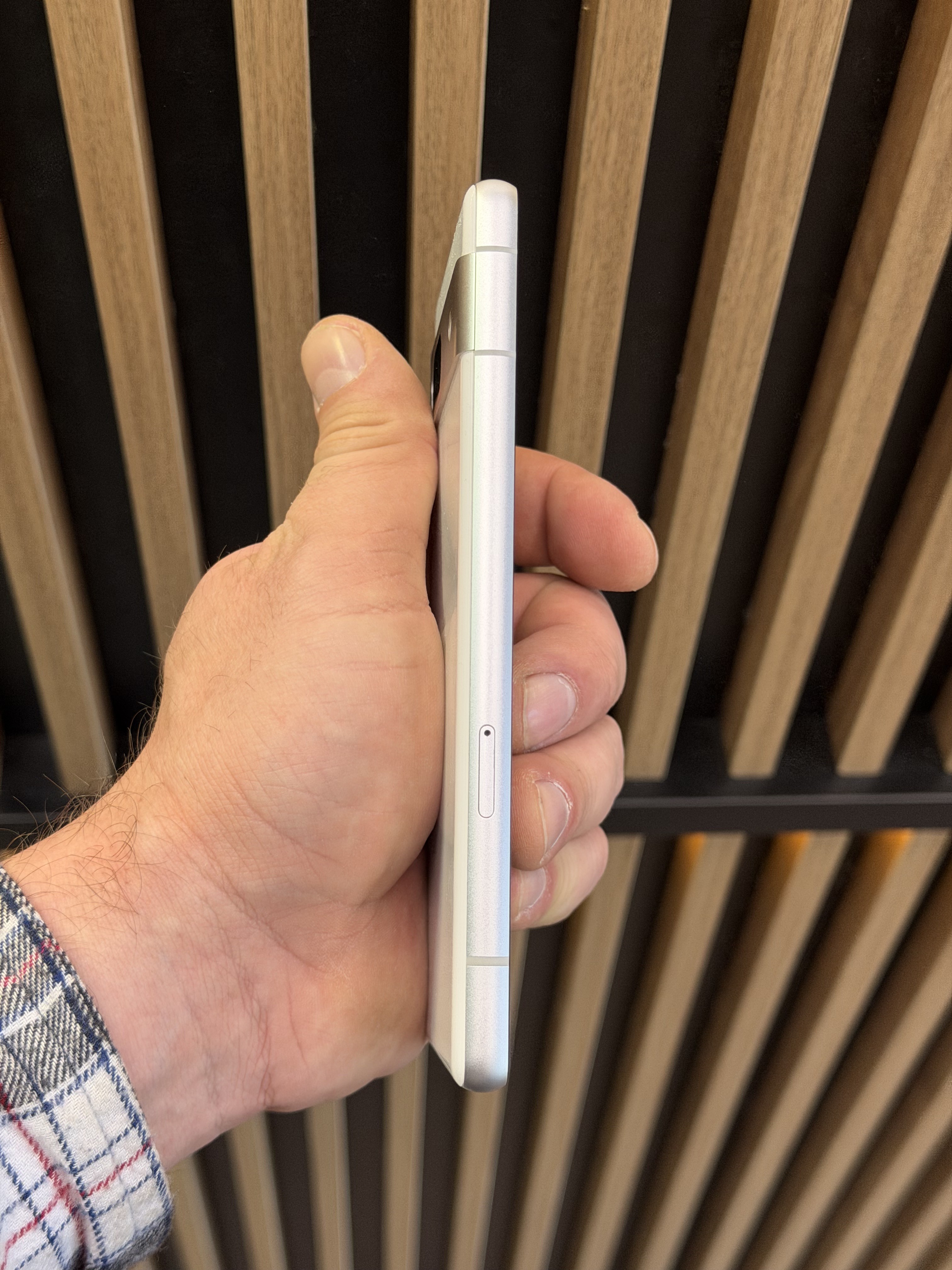 Google Pixel 7a 8/128 (Japan) White (Новый)