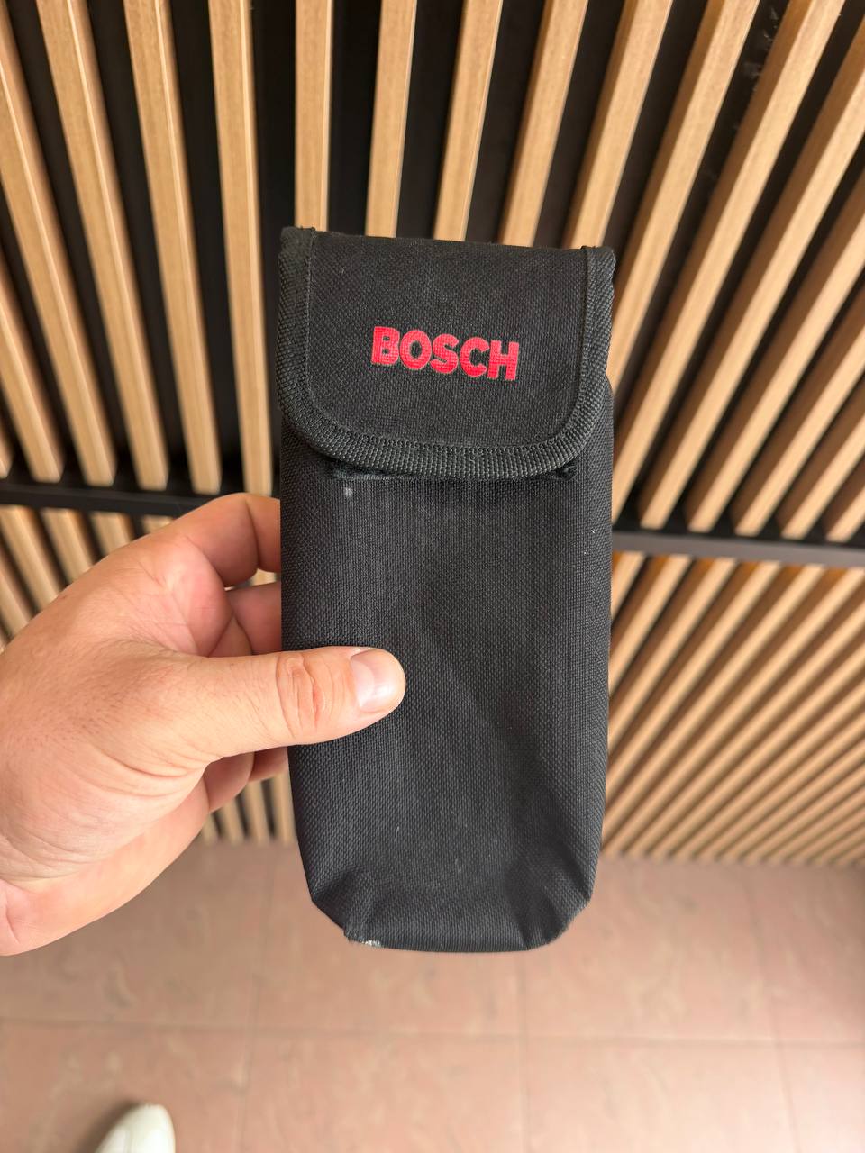 Детектор скрытой проводки Bosch DMF 10 Zoom Professional (Б\У)
