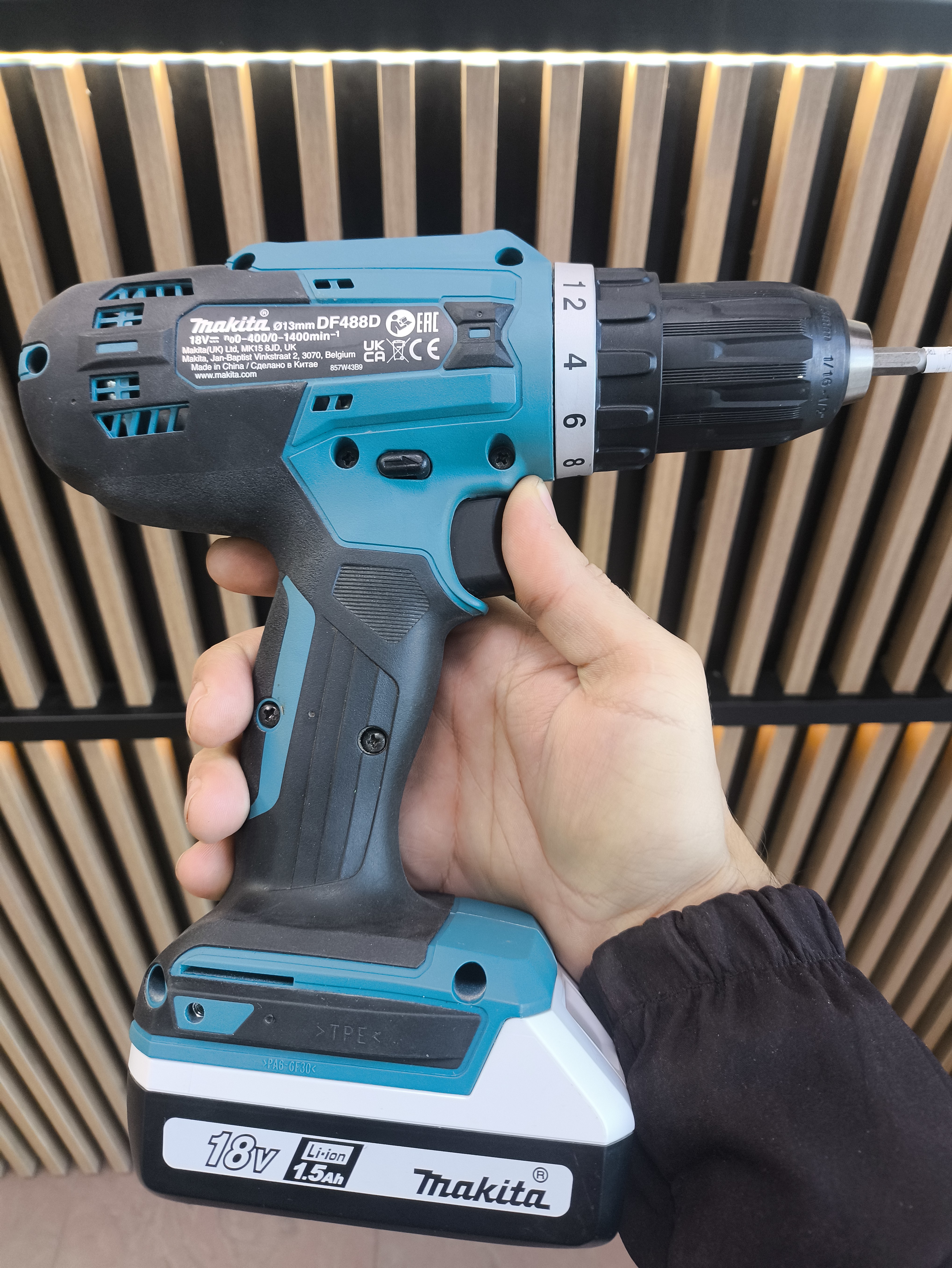 Дрель-шуруповерт Makita аккумулятор G-серия 18V, DF488D (Б\У)
