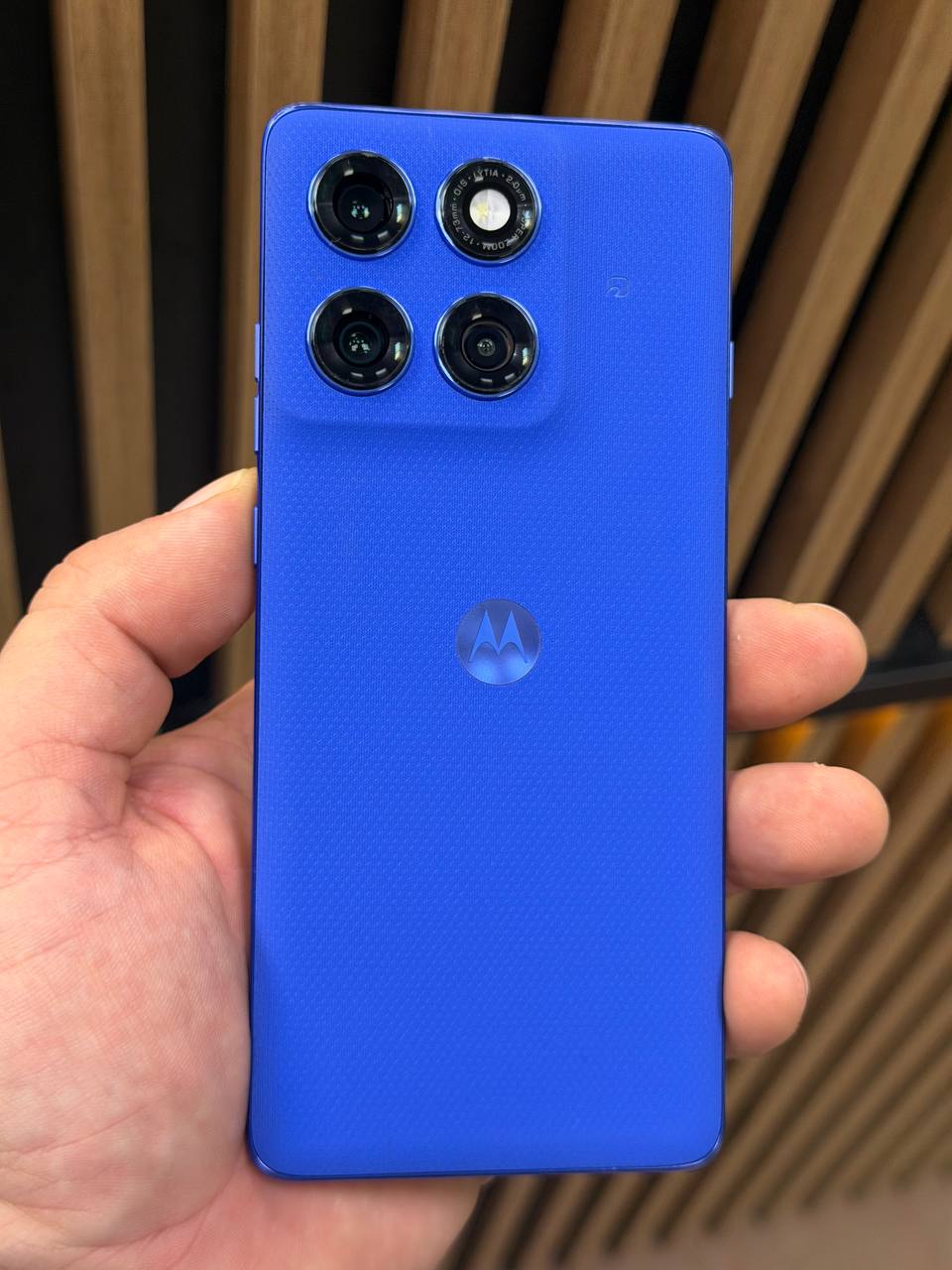 Телефон Motorola Edge 60s Pro 12/256 (Новый)