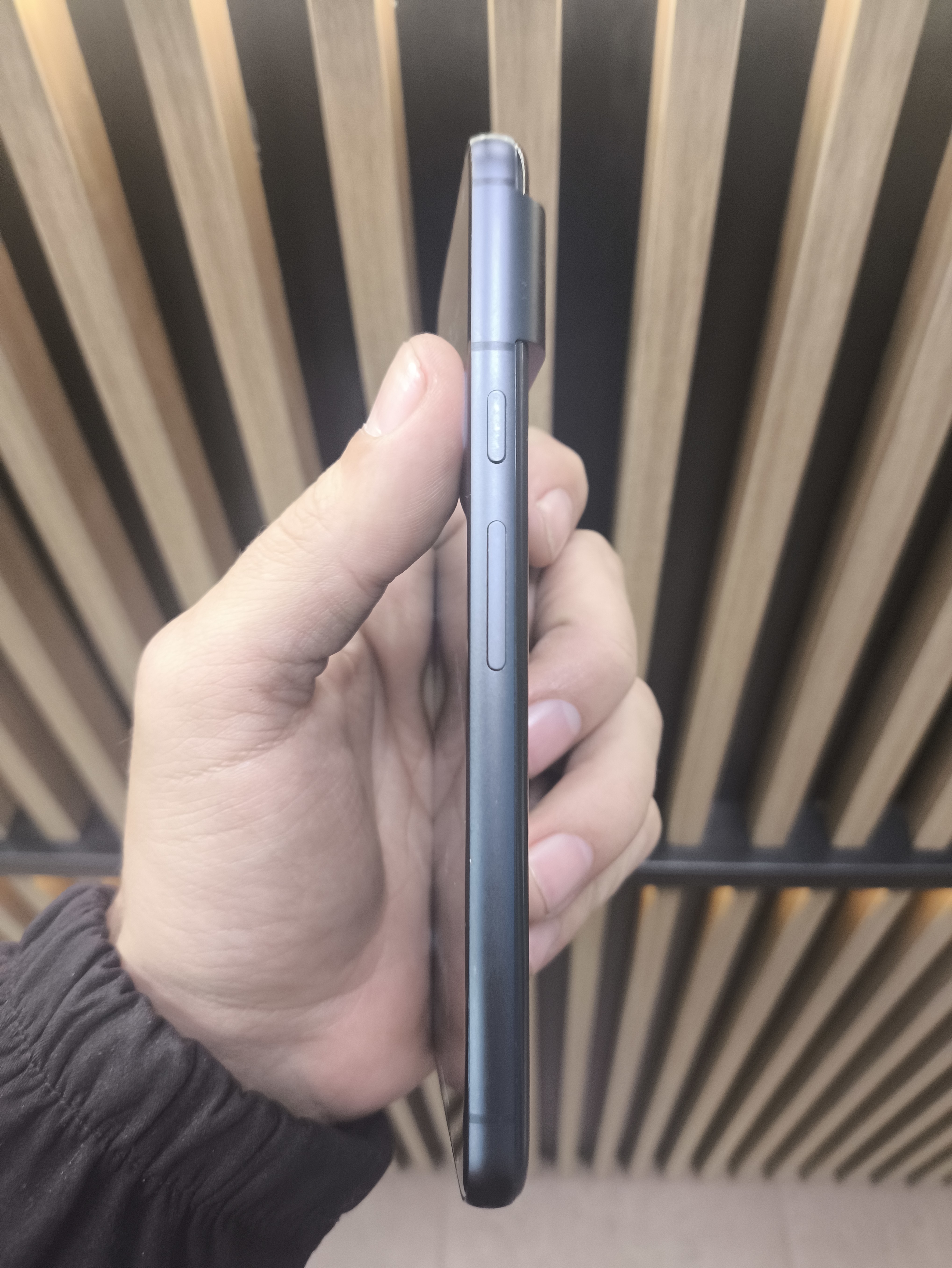 Телефон Google Pixel 8 8/128 черный (Б\У)