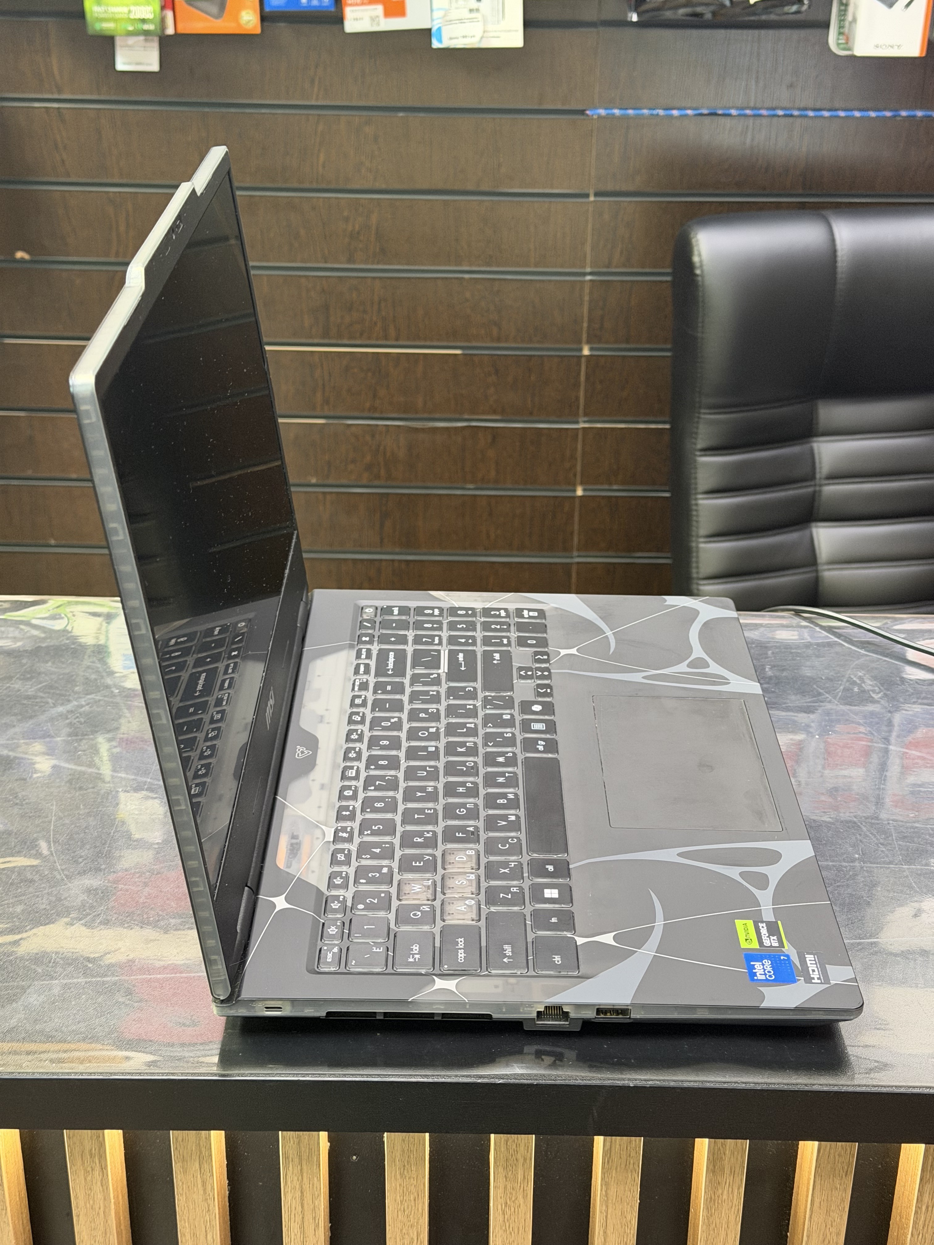 Ноутбук 15.6" MSI Cyborg MS-15Q3 Intel Core 7 240H/RTX 5060 8Gb/16 DDR5/SSD 1Tb (Б\У)