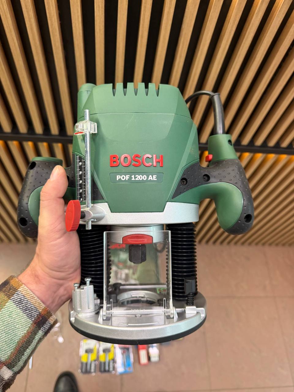 Вертикальная фрезерная машина Bosch POF 1200 AE 0.603.26A.100 (Новый)