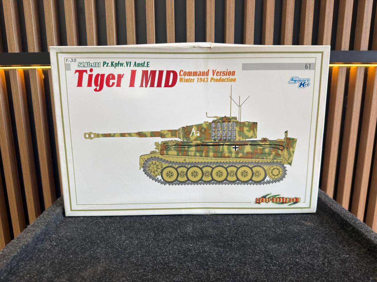 Модель для сборки 1:35 Tiger I MID (Dragon) (Новый)