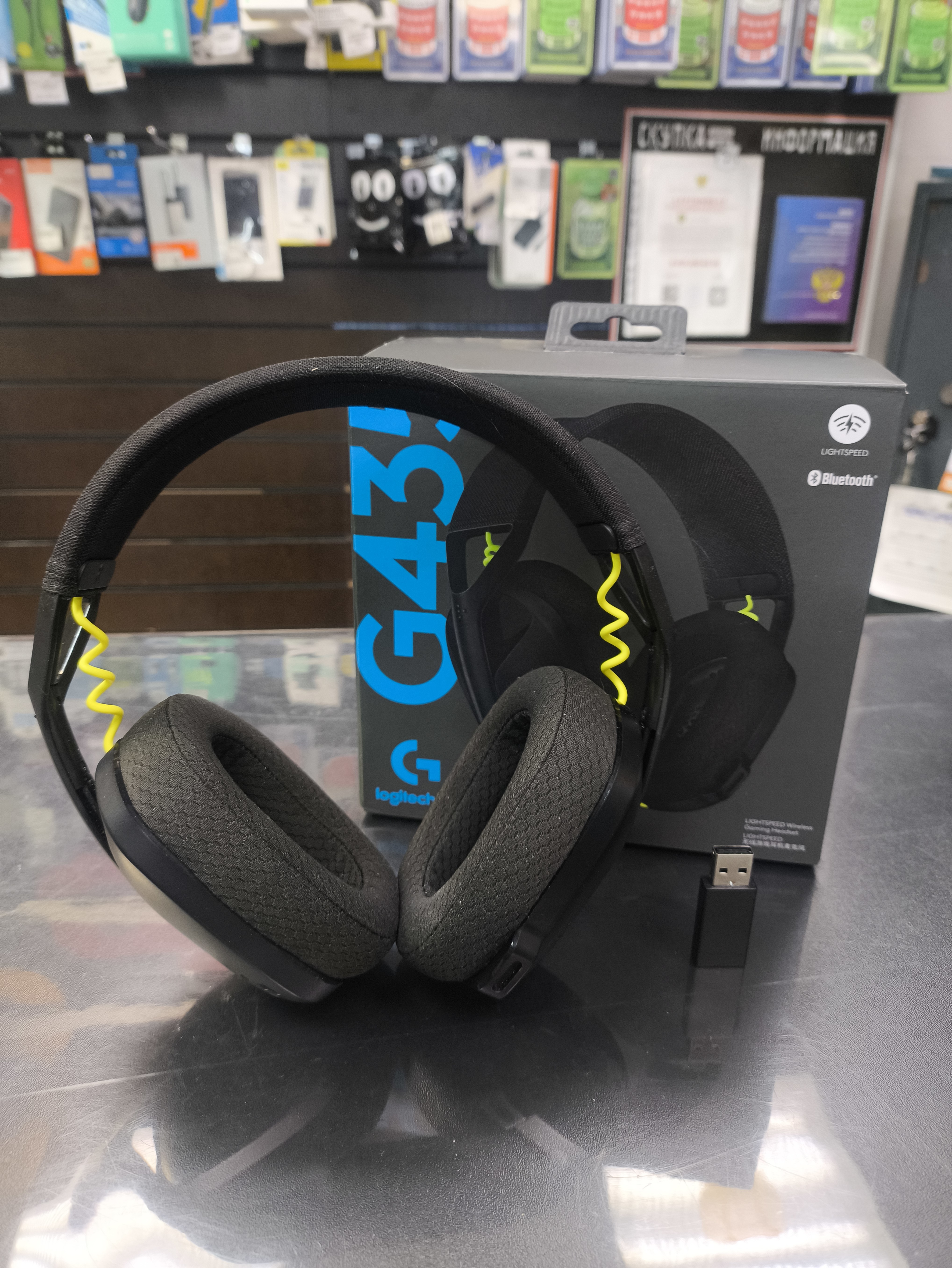 Беспроводные наушники игровые Logitech G435 black (Б\У)