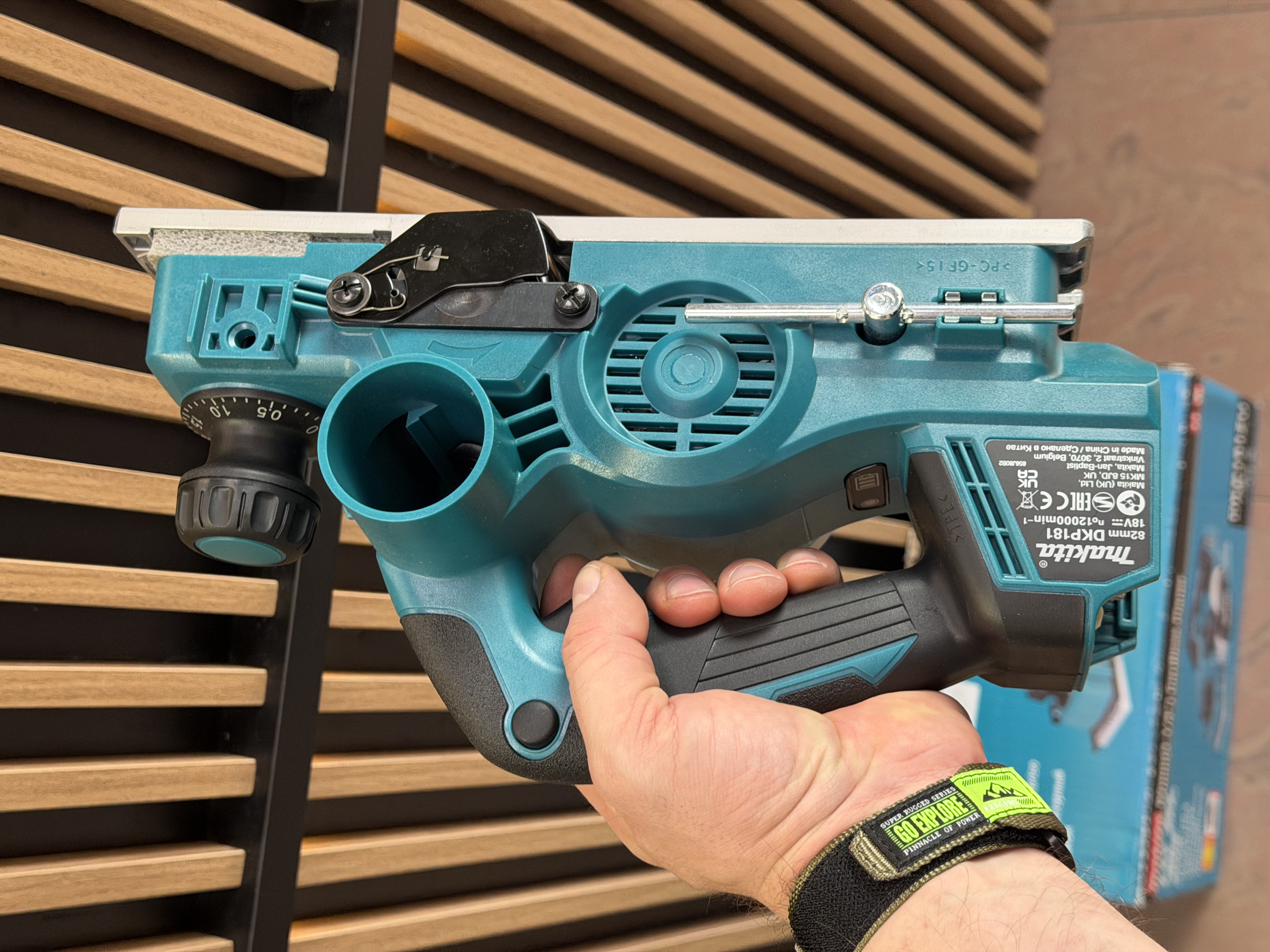 Аккумуляторный рубанок Makita DKP181 18В LXT 82мм. (без АКБ и З/У) (Новый)