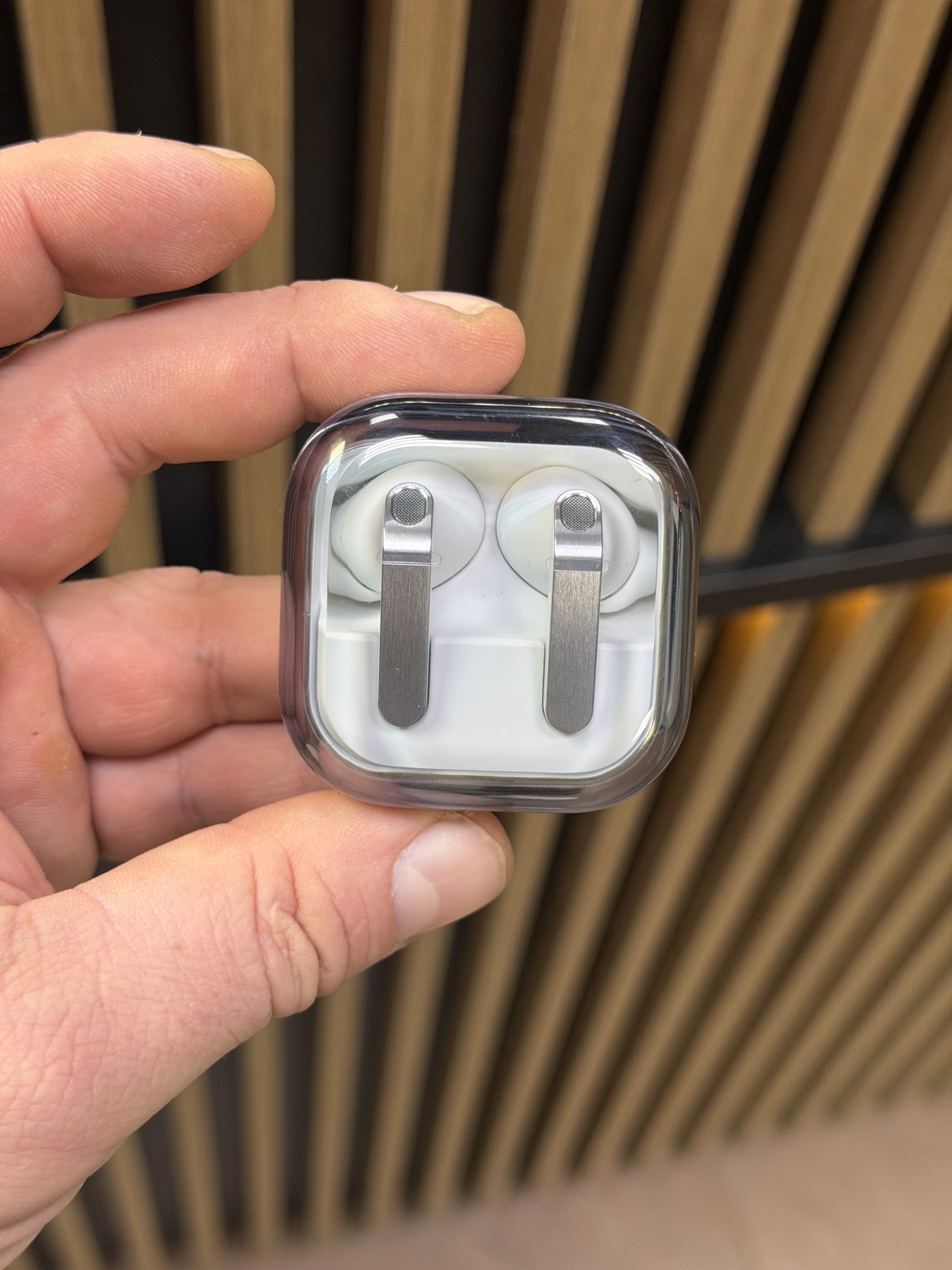 Наушники Galaxy Buds4 Pro белые (Б\У)