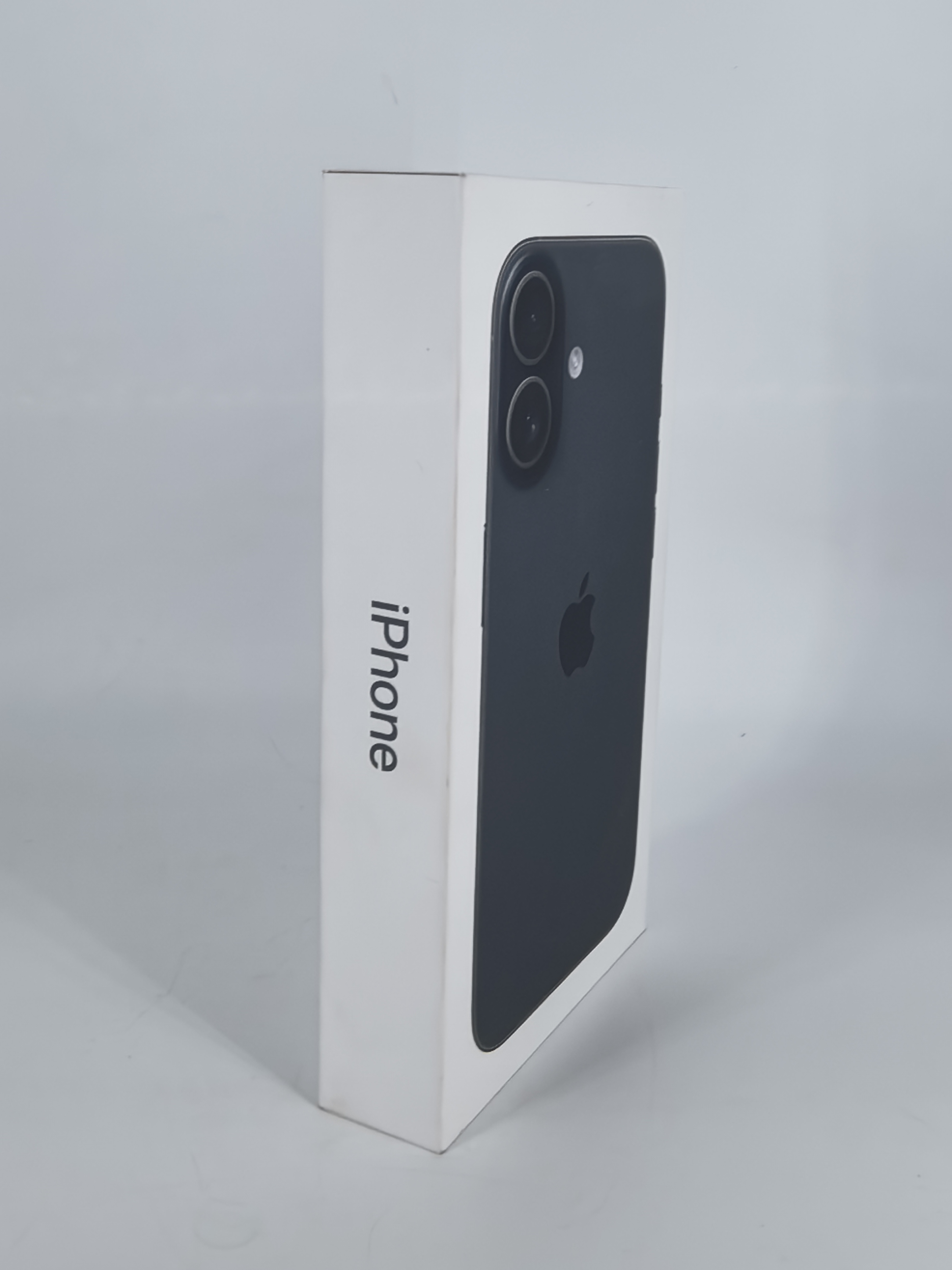 Телефон iPhone 17 8/256 eSim черный (Новый)