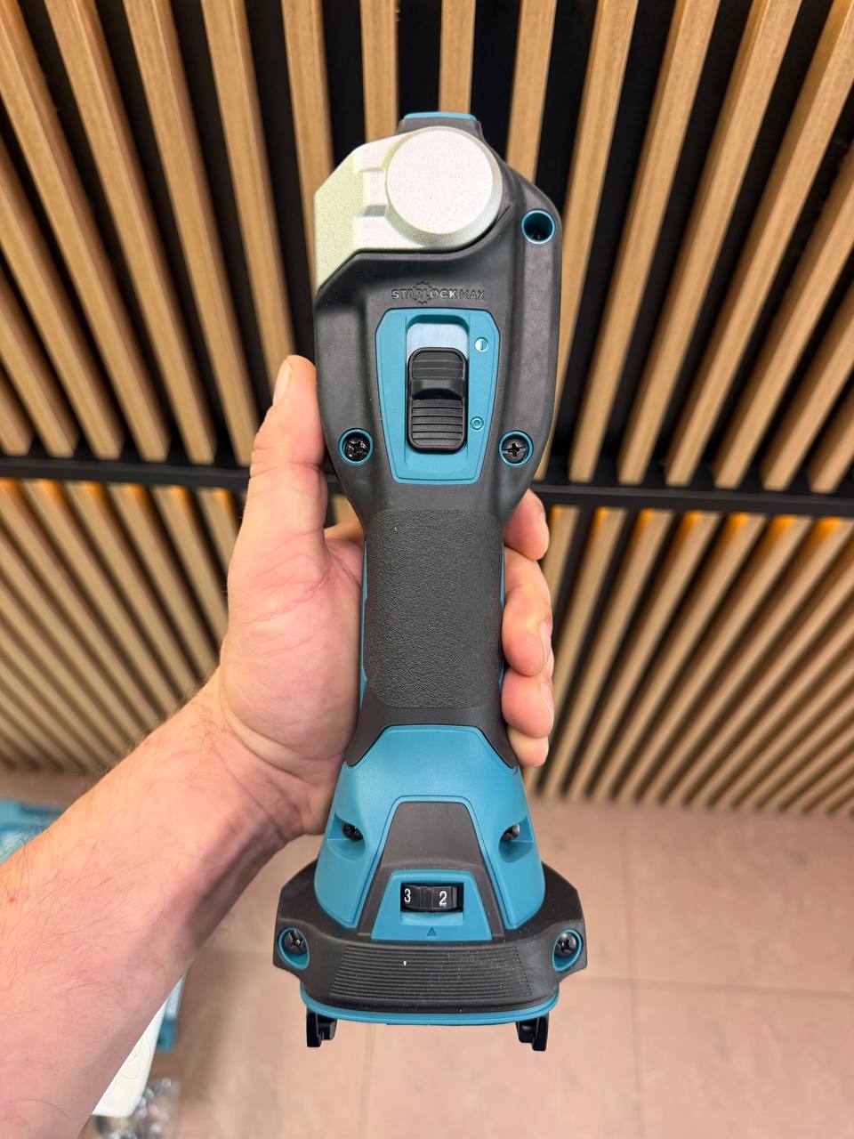 Реноватор аккумуляторный 18В Makita DTM52 (Новый)