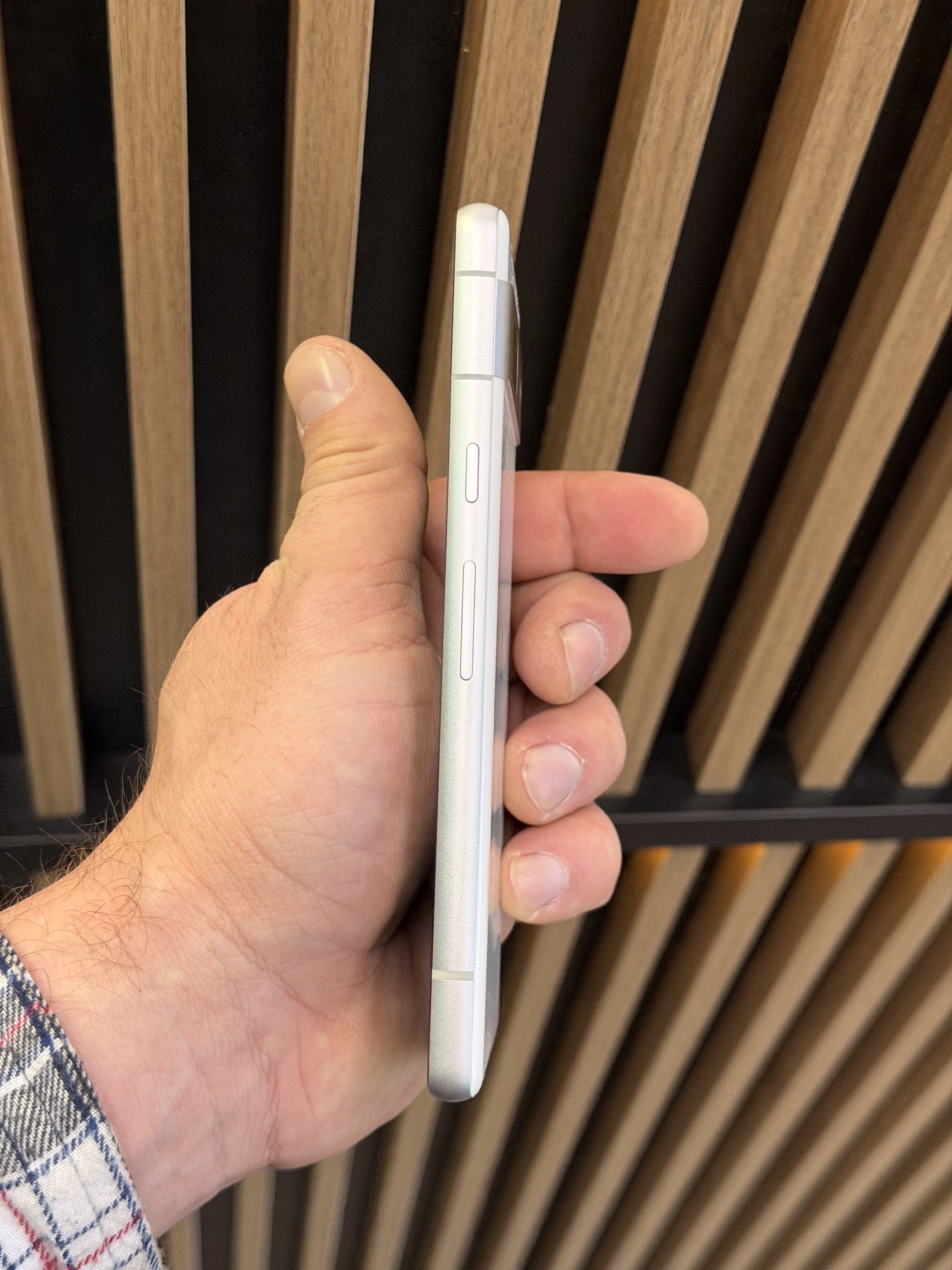 Google Pixel 7a 8/128 (Japan) White (Новый)