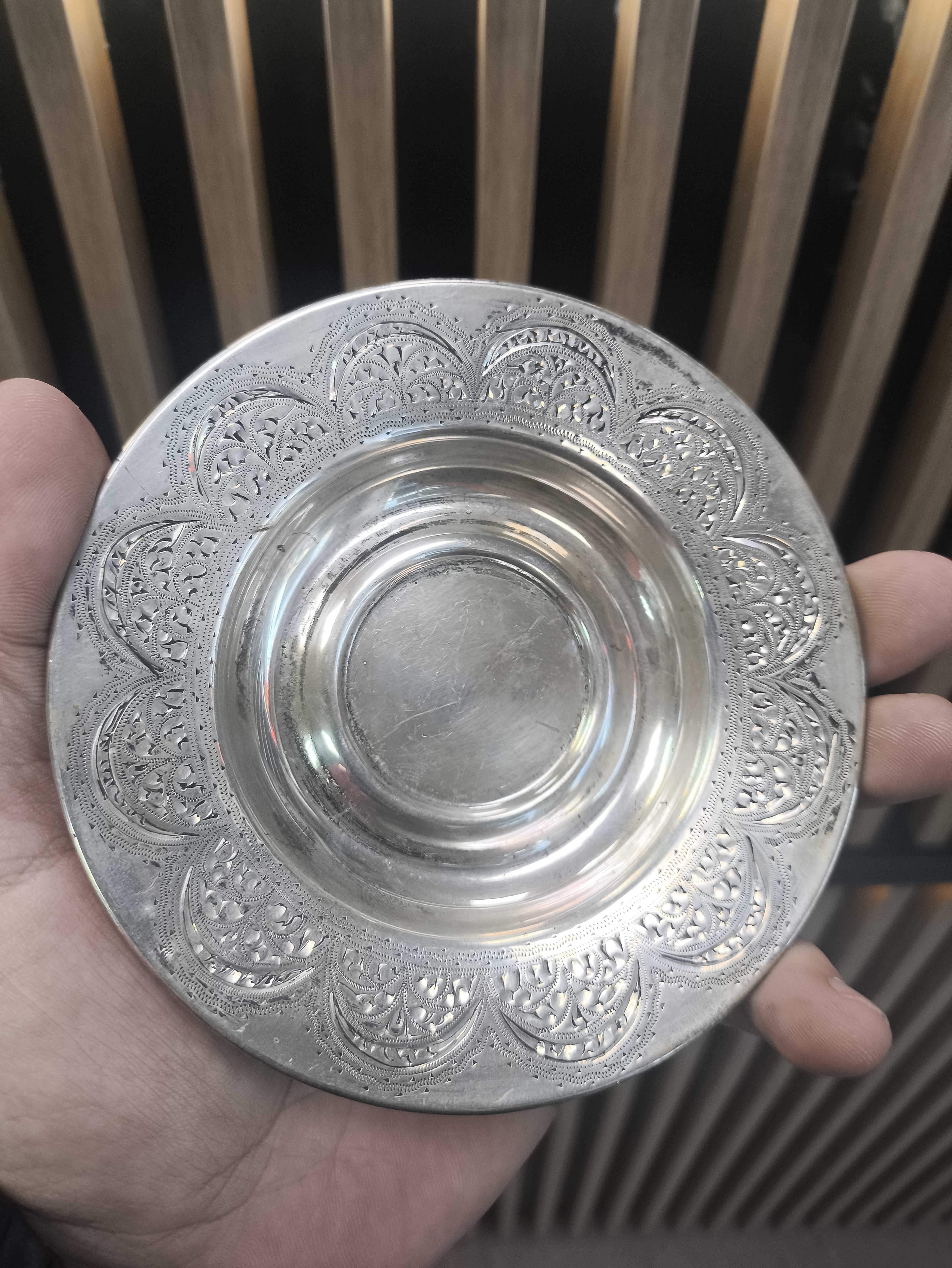 Серебряное блюдце 875 проба 96 гр (Б\У)