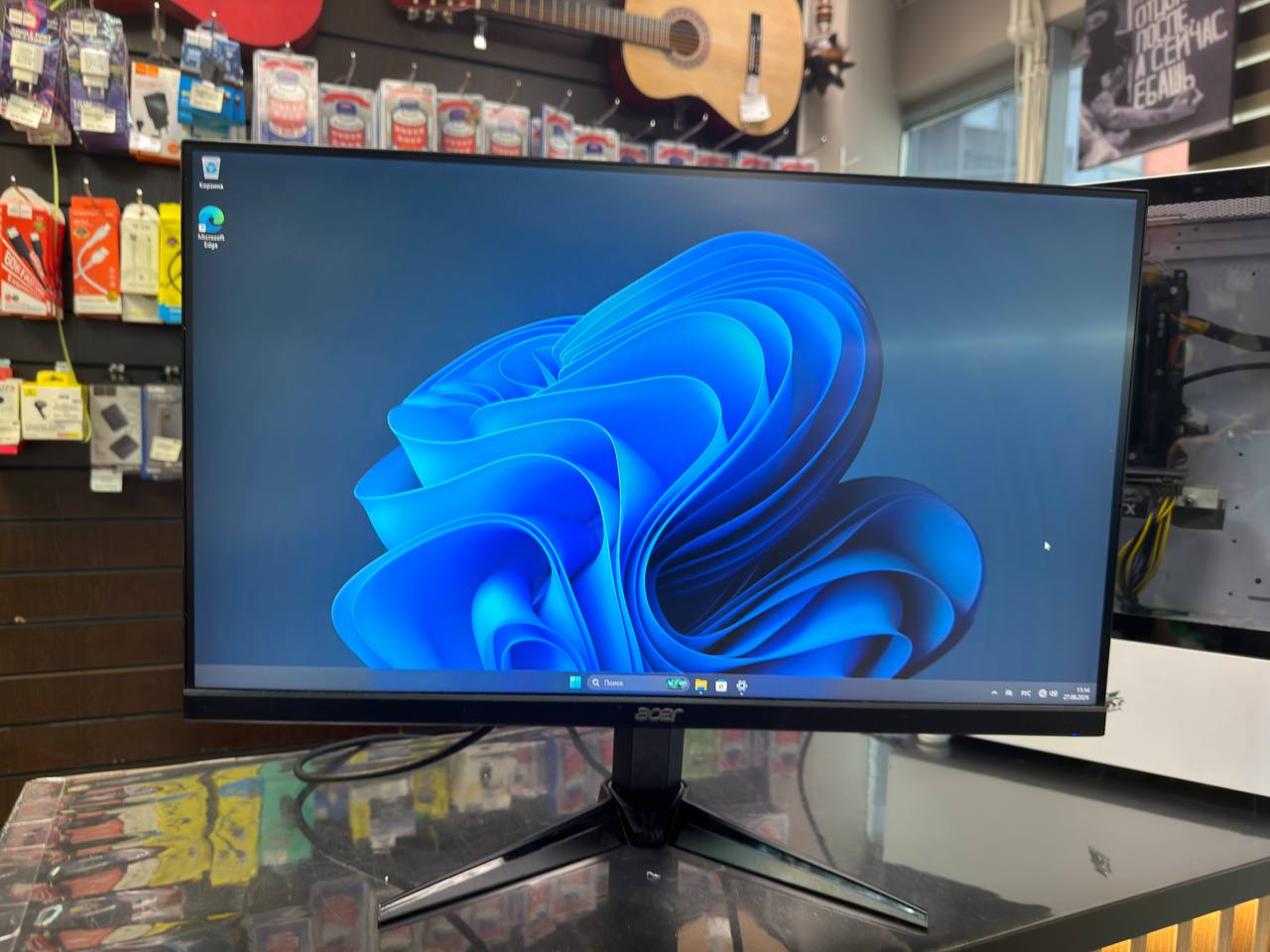 
23.8" Монитор Acer Nitro QG241YPbmiipx, 1920x1080, 165 Гц, *VA, черный (Б/У)