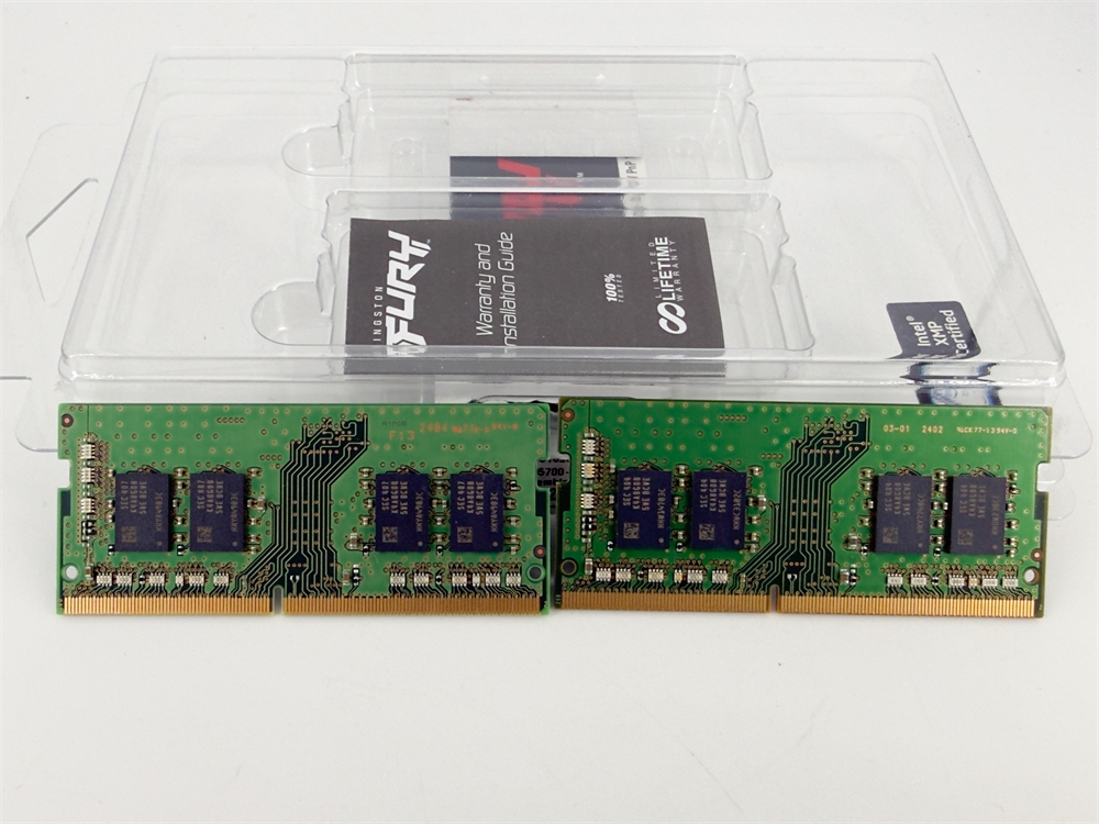 Оперативная память DDR4 8x2 Gb 3200 Mhz Samsung M471A1K43EB1-CWE PC4-3200AA (Б/У)
