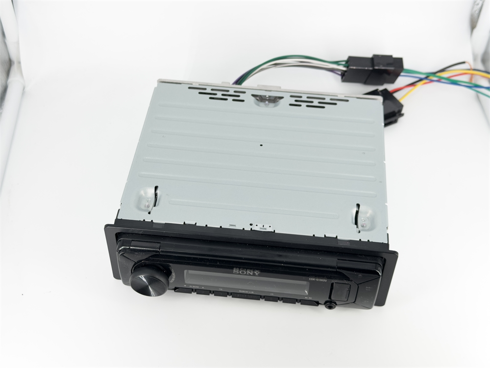 USB-Автомагнитола Sony CDX-G1302U (Б/У)